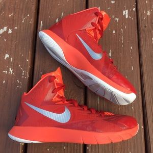 NIKE Hyperdunk 🏀